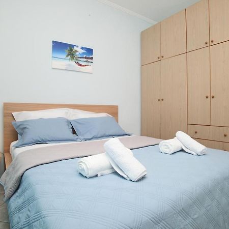 Blue Deluxe Apartment Kallithea  Ngoại thất bức ảnh